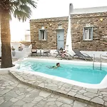 Onar & Hotel 2*