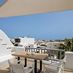 Onar & Hotel
