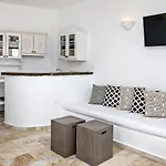 Onar Hotel&suites Tínos