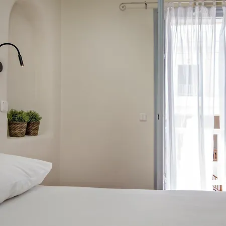 Onar Hotel & Suites
