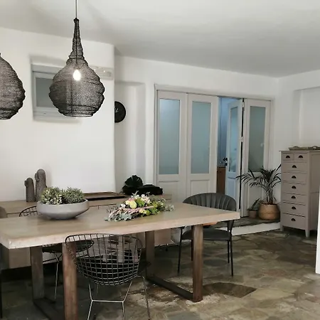 Onar & Hotel Wyspa Tinos